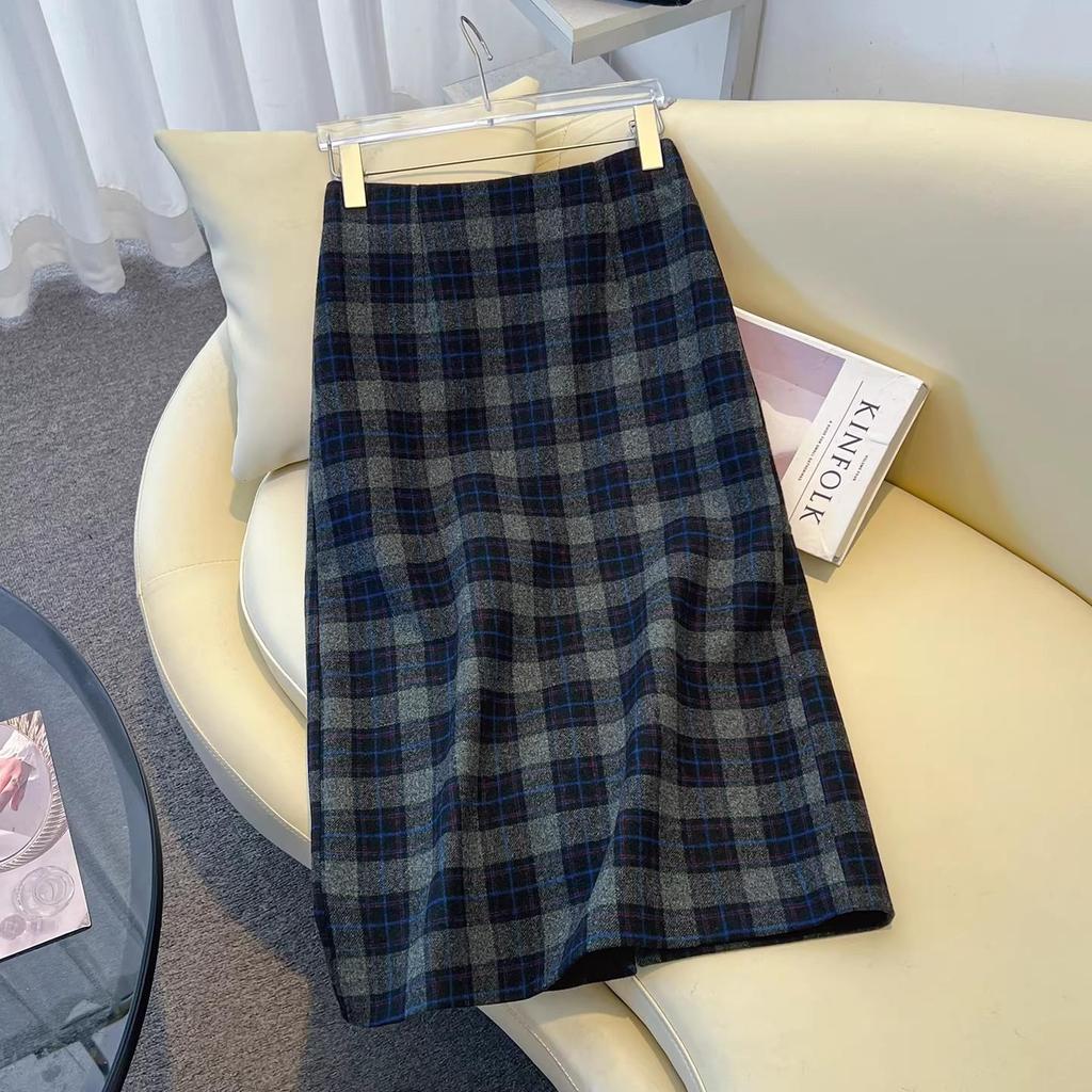Women's Woolen Plaid High-Waisted A-Line Midi Skirt with Back Slit – 2025 Autumn/Winter Collection