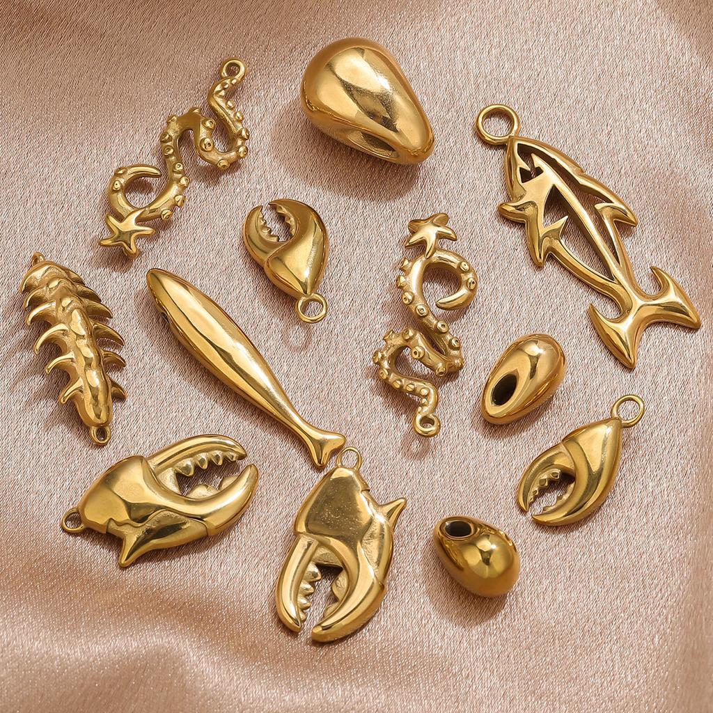 Yori 5PcsStainless Steel Casting Marine Animal Octopus Shark Crab Gold Pendant Ocean Series DIY Necklace Bracelet Jewelry