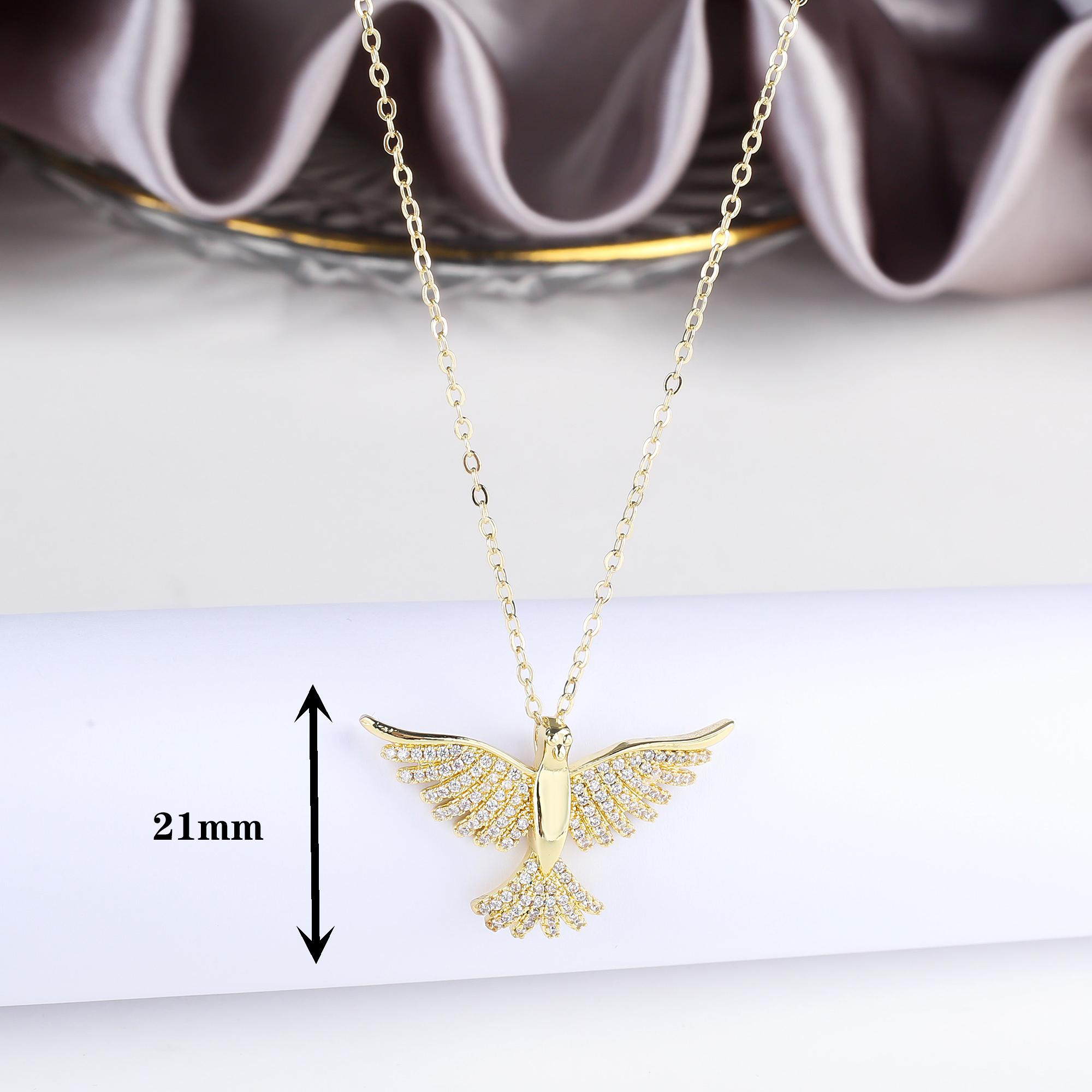 

Fashion Trend Shiny Cubic Zirconia Holy Ghost Bird Pendant Necklace Luxury for Man Girl Animal Zircon Party Gift Daily Wear