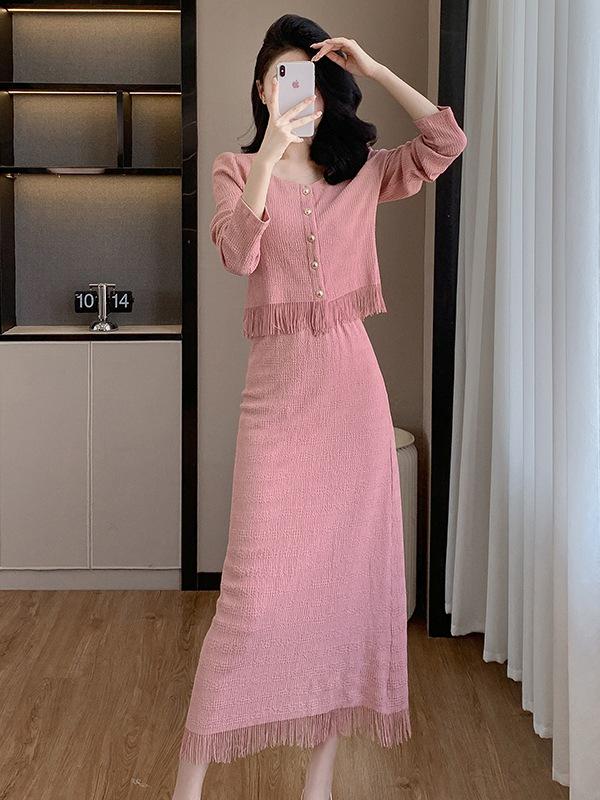 

Весенний вышитый кружевной комплект юбки с кисточками: Элегантная юбка миди и топ Small