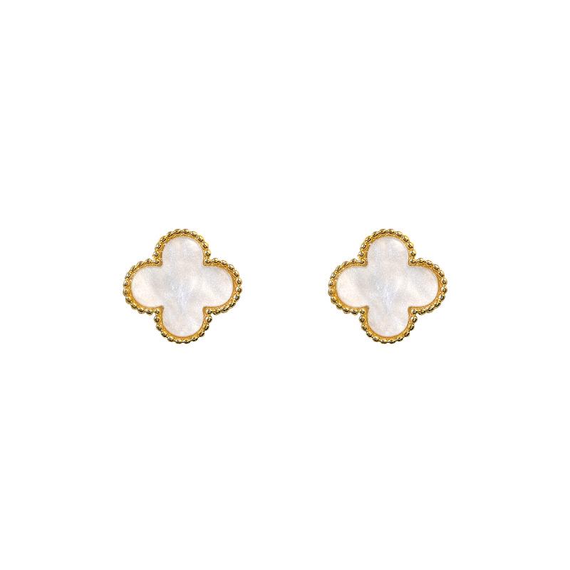 

Korean Four-Leaf Petal Red Ear Cuffs: Elegant and Stylish Women s Earrings