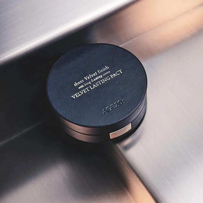 

Бархатная стойкая пудра (Основной продукт + пополнение) No. 23 Medium Beige