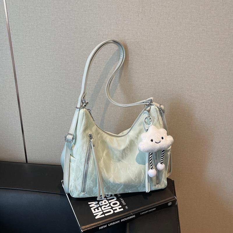 Minimalist Womens Large Capacity Pu Shoulder Bag With Zipper Closure For Daily Use