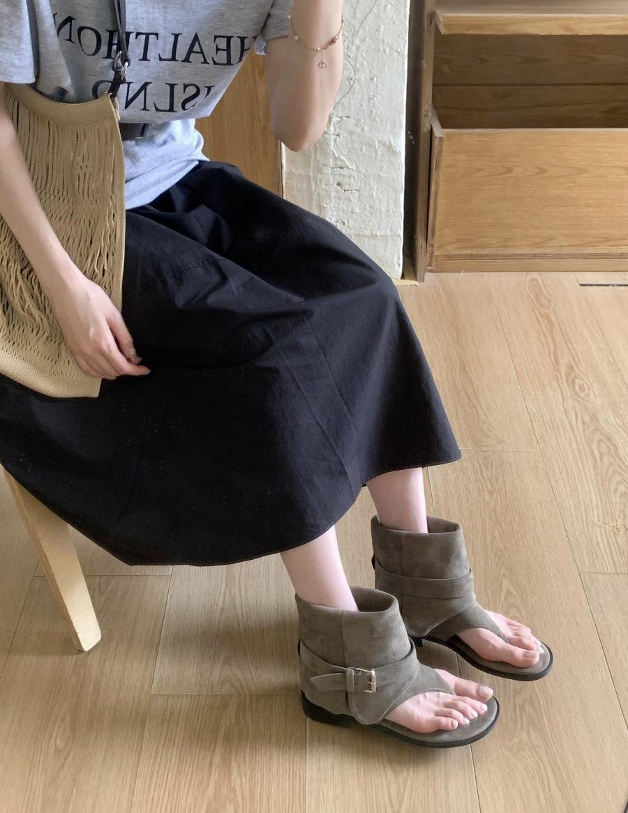 

Нишевый блогер-интернет-знаменитость с характером дышащие римские сандалии женские повседневные шлепанцы ботильоны на плоской подошве крутые ботинки 39