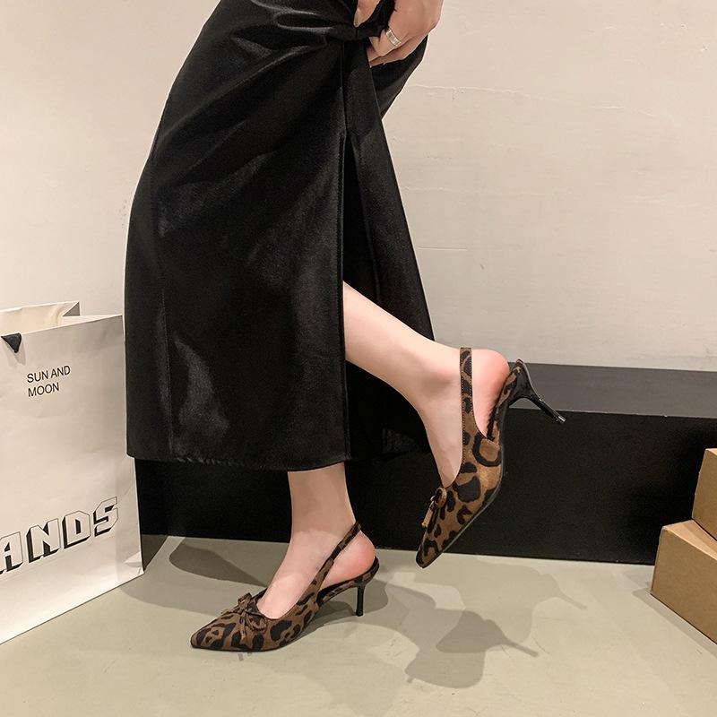 2025 summer new fashion casual bag head sandals thin heel shallow mouth pointed empty sandals women