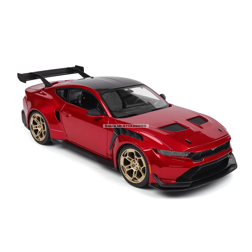 Maïsto 1:18 2025 Ford Mustang CTD Modèle de Voiture en Alliage Modèle Statique Moulé sous Pression Collection Cadeau Jouet Cadeau Base Noire