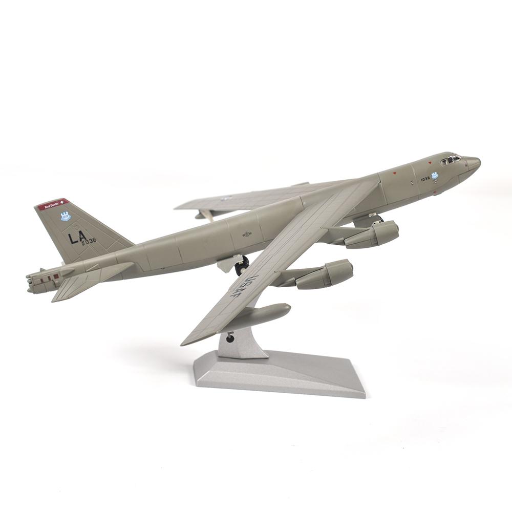 Jason Tutu Usa B52 Fighter Diecast Metal 1/200 Scale Military Missile Bomber B-52 Model
