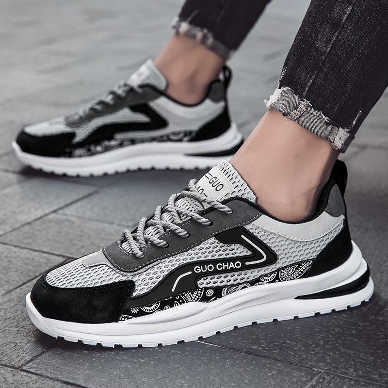 Men’s Sports Basketball Shoes Street Style Running Sneakers Students Over Sized Breathable Mesh Shoes Low Top