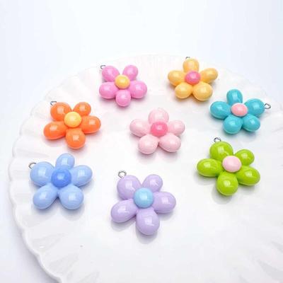 Buntes pastellfarbenes Blumen-Acryl-Anhänger-Accessoire