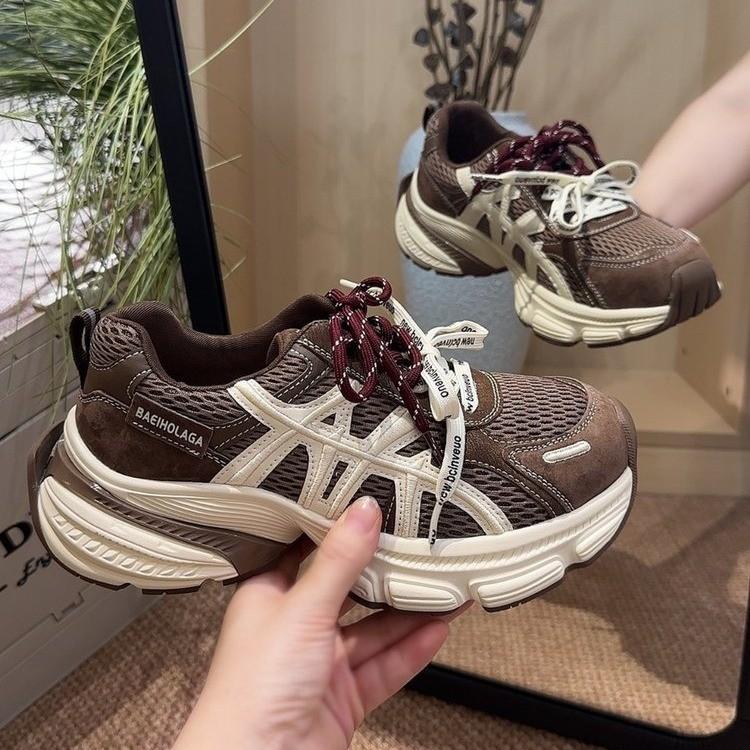 Super fire huge good-looking explosion thick-soled heightened gray dad shoes women's 2025 new casual sports shoes women's shoes