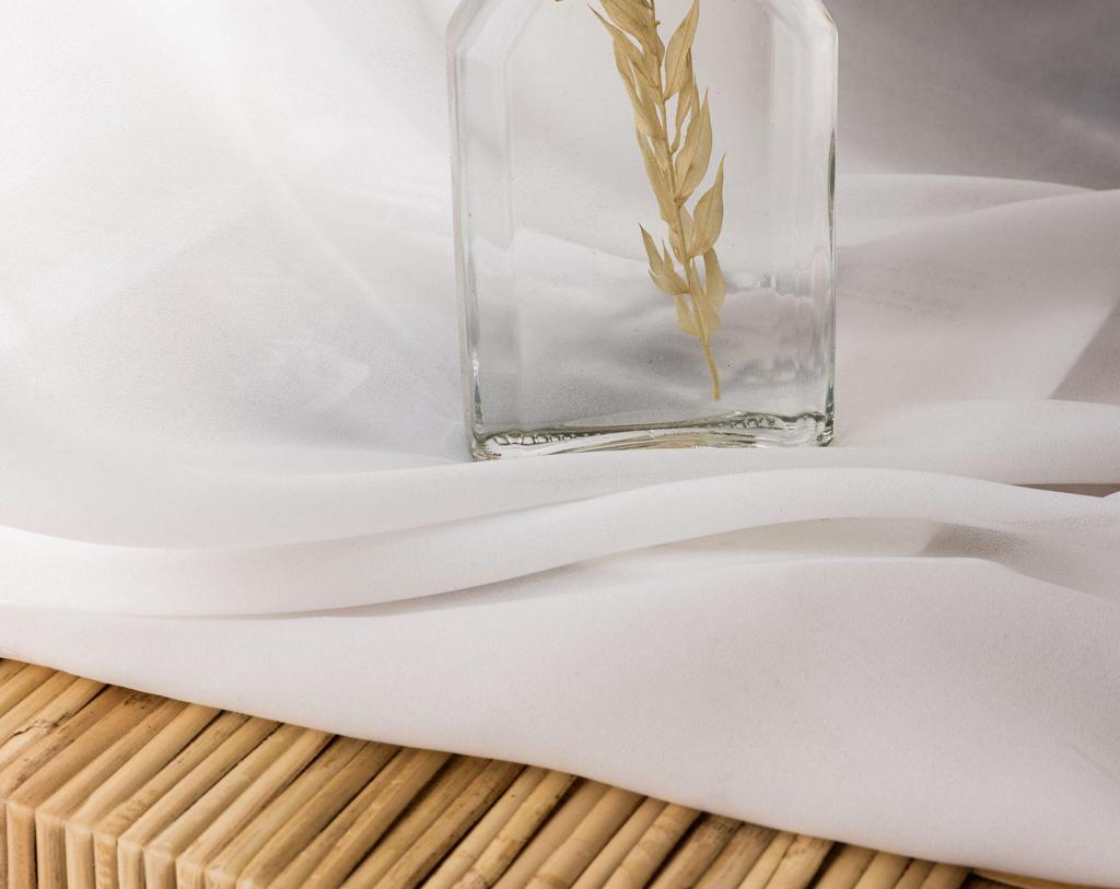 Weather-Resistant White Window Screen: Waterproof, Oilproof, Stainproof, Opaque, Light-Transmitting Gauze for Indoor/Outdoor Use
