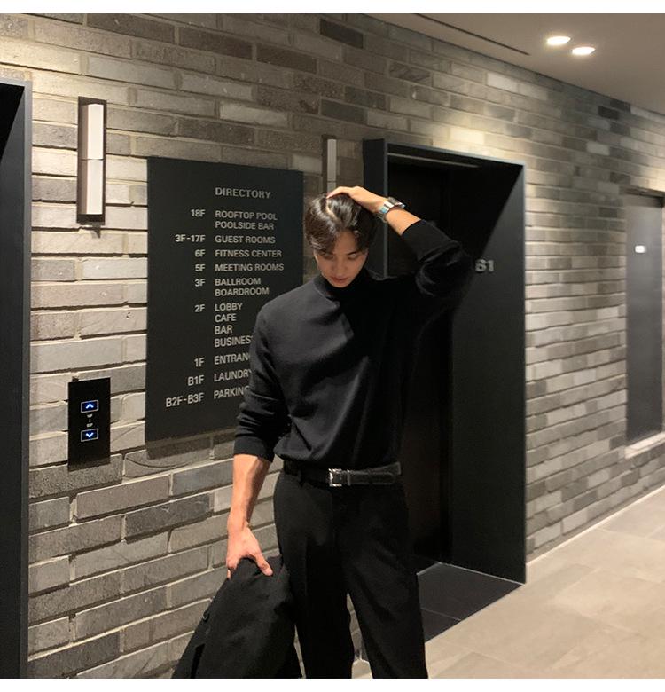 Men’s Autumn/Winter Loose High-Collar Sweater: Korean Style, Solid Color, Long Sleeve.