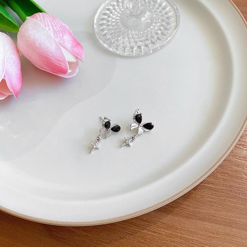 Silver Needle Sweet Cool Style Black Butterfly Fringed Earrings Light Luxury High Sense Exquisite Stud Earrings Niche Temperament Earrings