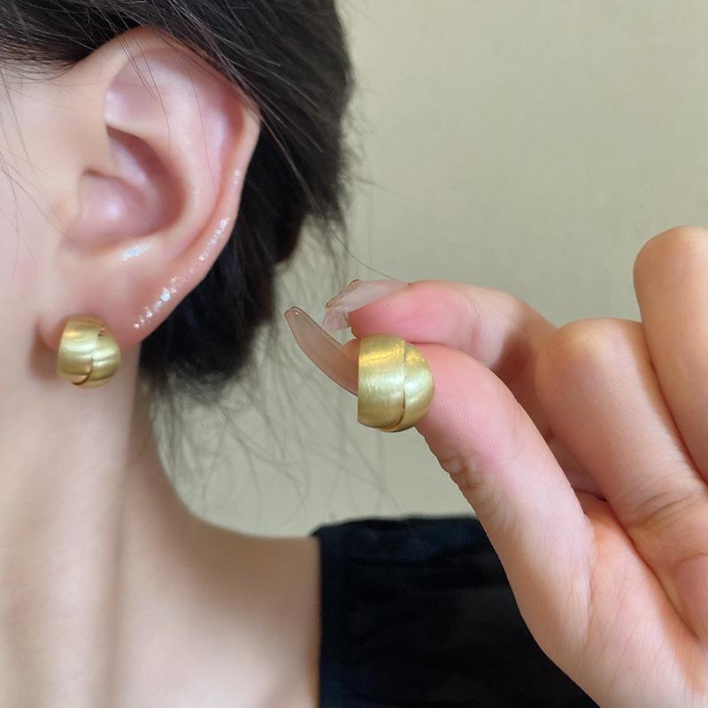 Vintage Matte Brushed Earrings for Women Korean Fashion Geometric Cross Stud Earrings Jewelry Party Accessories Gifts