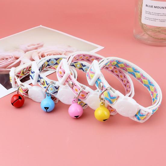 Yousheng Pet Necklace Colorful Grids Pattern Anti-suffocation Fine Workmanship Breakaway Pet Cats Collars with Bell for Valentines Day