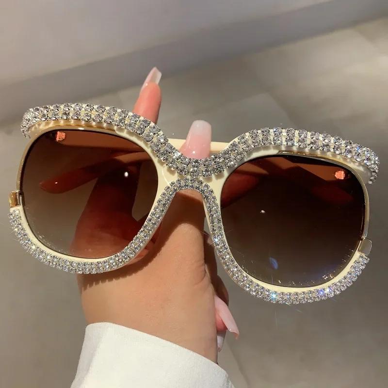 New Style Large Frame Diamond Sunglasses for Girls UV400 Protection Luxury Street Fashion Goggles