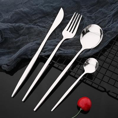 16/24/32/48Pcs Silver Knife Fork Spoon Dinnerware Cutlery Set Stainless Steel Tableware Western Flatware Kitchen Silverware Set