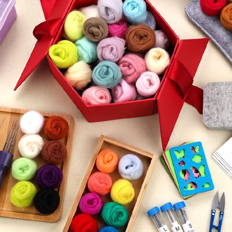 Needle Felting Set Needle Felting Starter Kits with Felting Tool Wool Roving Set Needle Felting Supplies for Craft