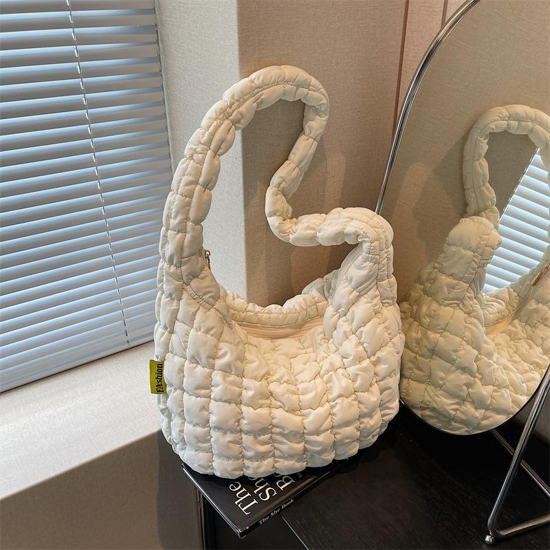 

Модная плиссированная сумка-облако новая повседневная сумка-пузырь пуховик сумка через плечо сумка-мессенджер сумка-пельмень под мышкой