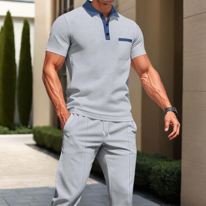 Męski Jasnoszary Zestaw Koszulka Polo i Spodnie Joggers z Waflowej Dzianiny z Kontrastowym Niebieskim Wykończeniem Casualowy Dwuczęściowy Dres