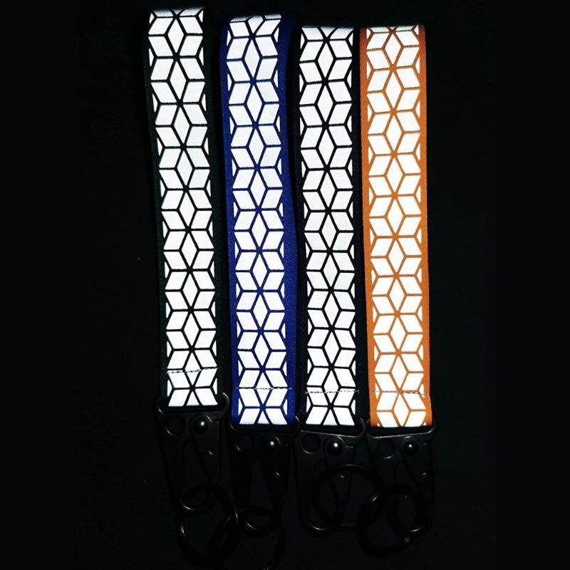 High Visibility Safe Reflective Keychain Backpack Pendant Reflectors For Things Adults Children Safety Night Cycling Bag
