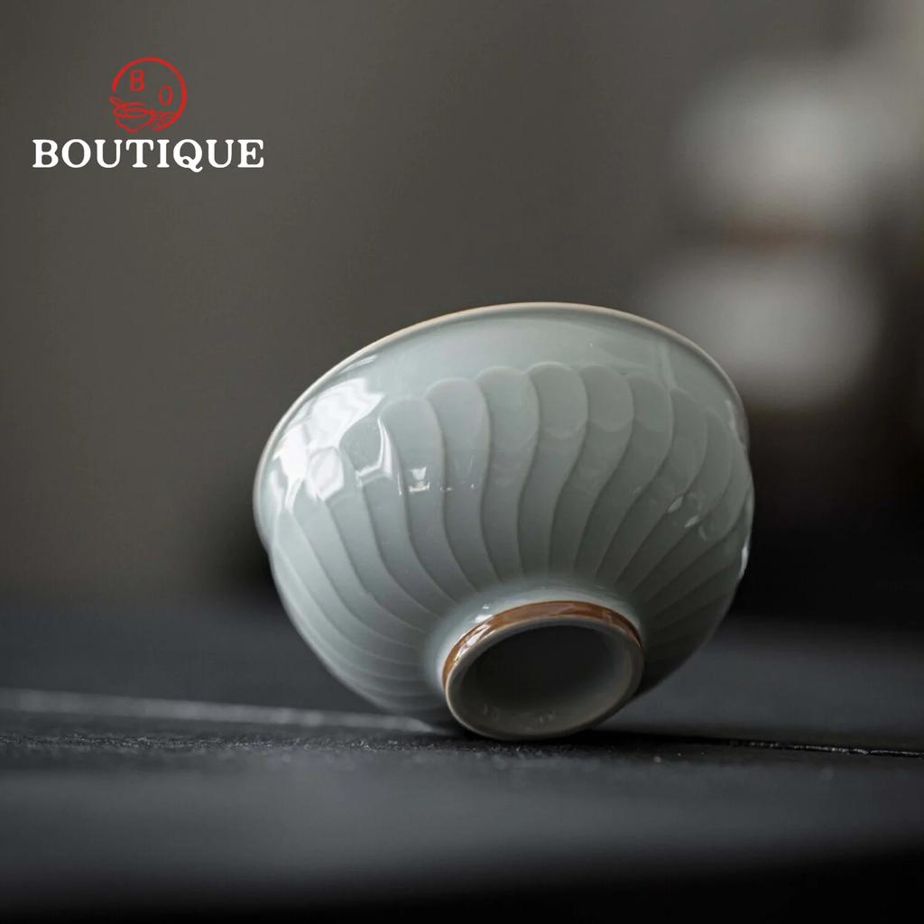100ml Handmade Embossed Teacups Lotus Petal Retro Ceramic Master Cup Kung Fu Tea Set Single Cup Household Ceramic Tea Items