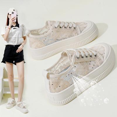 Sapatos Brancos INS para Estudantes Estilo Coreano Moda Feminina Verão Novo Plataforma Aumento de Altura Respirável Sapatos Casuais Street Shooting Q2651