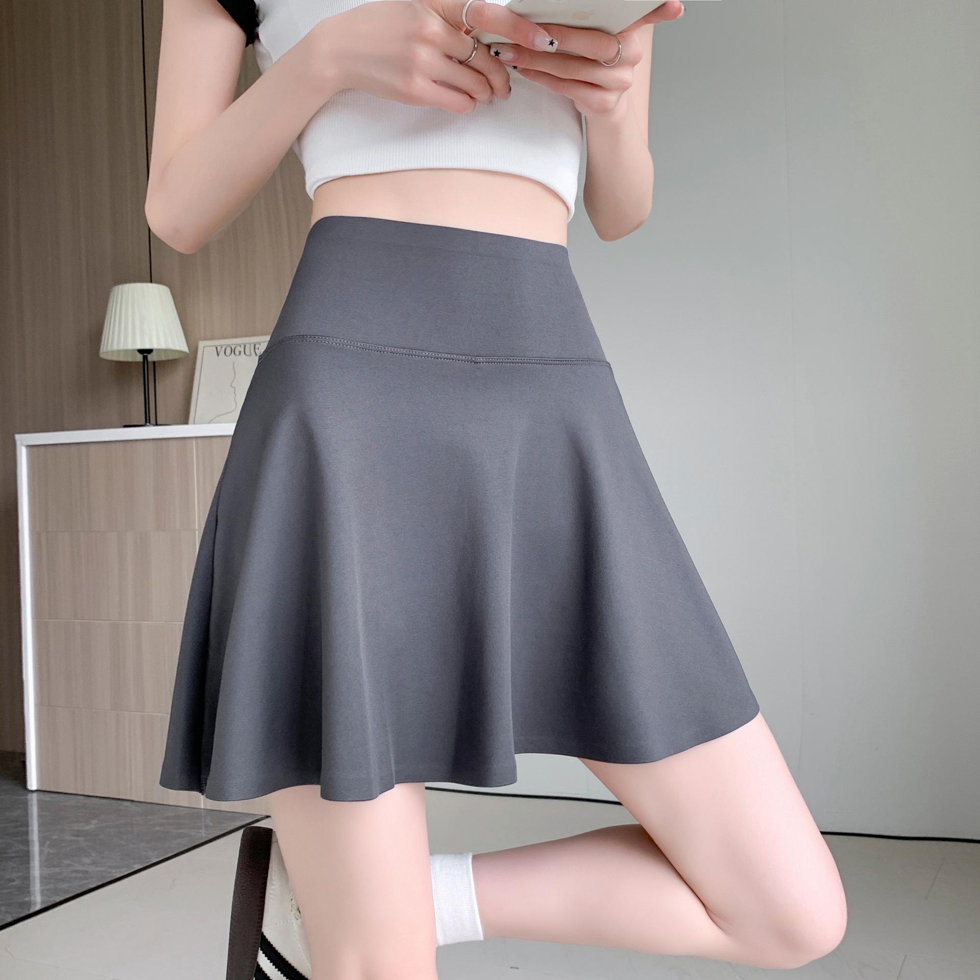 

Women s Pleated Two-Piece Look Sports Skirt: Anti-Exposure, Ideal for Yoga, Running, Tennis, and Badminton M (For 80-100 lbs) сірий колір