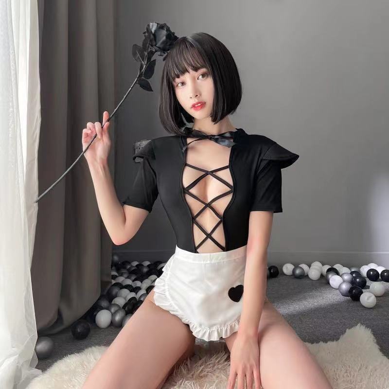 Sexy sweet beautiful woman servant seduction lingerie passion hollow cosplay onesie hot maid