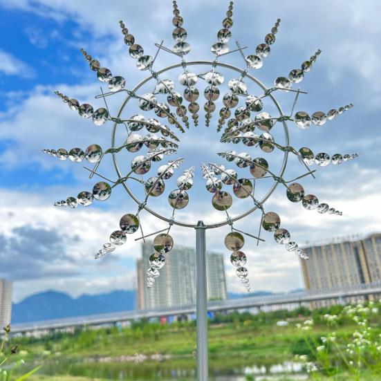 Metal Windmill 360 Degrees Spinning Iron Windmill Ornament Wind Powered Wind Catchers Sculptures Spinners for Yard Garden Patio Decoration