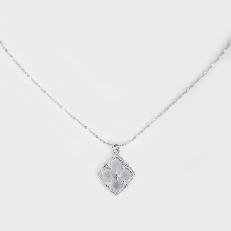 

LingerPiece [Unisex] Baroque pattern necklace Free