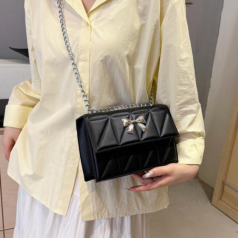 2024 Fashionable Stylish Shoulder Bag Chic Chain Small Square Handbag For Women