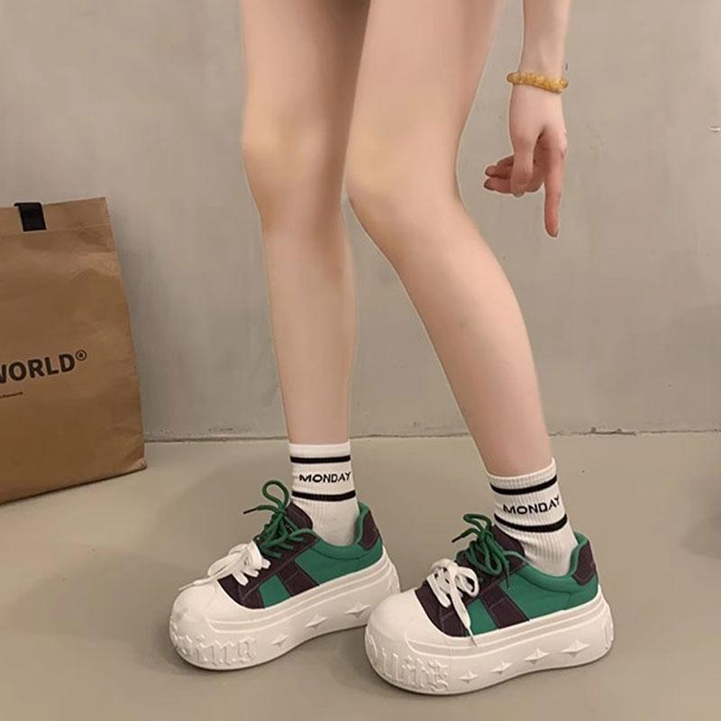 Fashion 2025 Four Season Fashion Women's Casual Shoes College Style Wide Toe Soft Comfortable Flat Shoes Outdoor Casual Sports Shoes