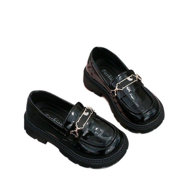 New Girls' Comfortable Soft Sole Versatile Light Leather Shoes