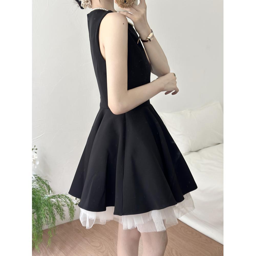 Girly Temperament Waist Fluffy Ballet Style Small Black Dress French Hepburn Dress Contrasting Color Mesh Stitching Sleeveless