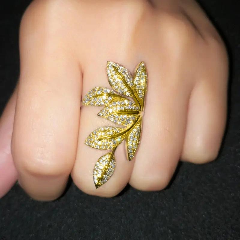 Elegant Micro-Paved Zirconia Ring Designed for Women, Perfect for Birthday Celebrations And Valentine'S Day Gifts.