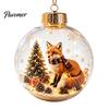 Weihnachtsbaumschmuck Story Ornament, 8 cm Kugel-Hängedekoration mit Mini-Feiertagsszene, Bruchfeste Kugeln im Inneren, Klarer Kunststoff-Weihnachtsanhänger