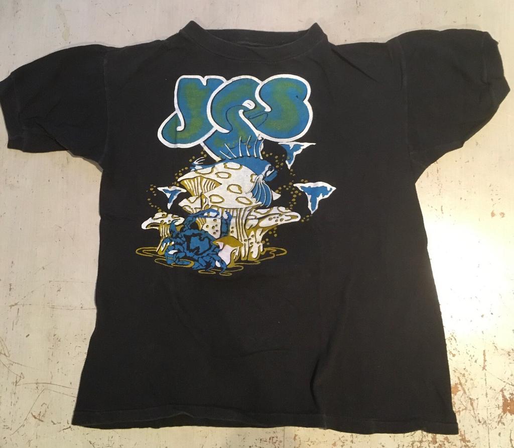 1980s YES Band T-Shirt Concert T Shirt YES On Tour Double Sided Black PA10251