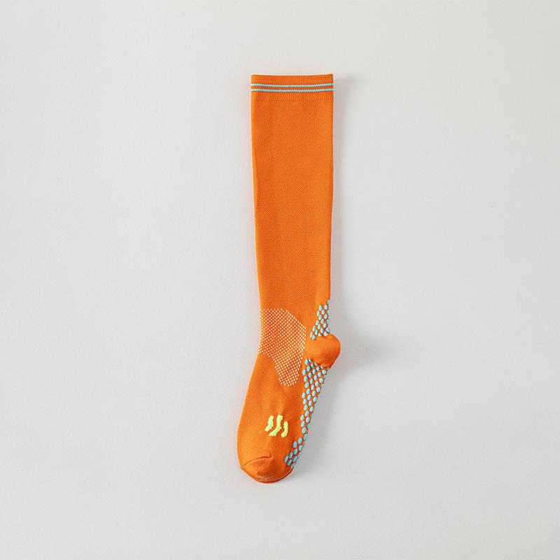 

Женские летние спортивные фитнес бег скакалка компрессионные эластичные стройнящие ноги длинные цилиндрические носки для икр 1 pair оранжевый
