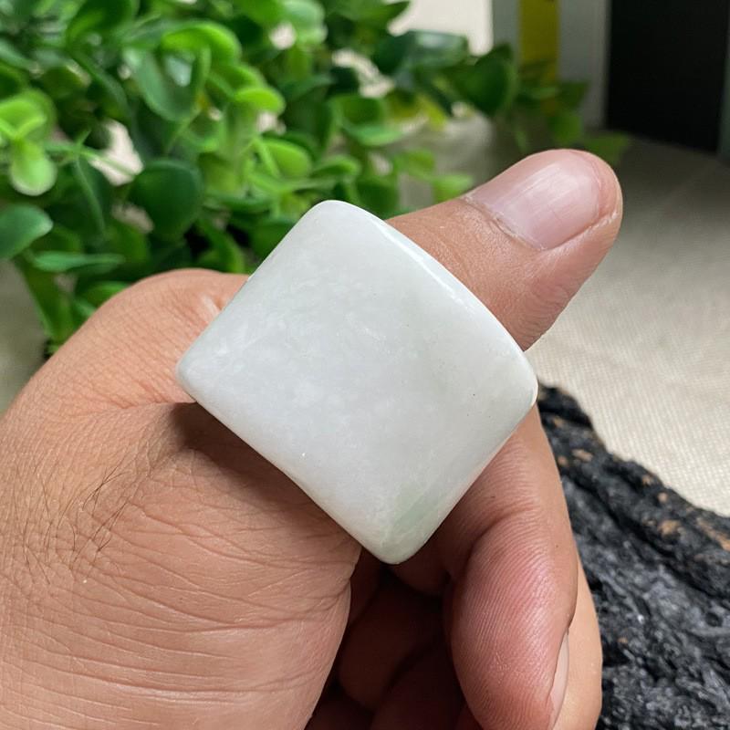 Green Guizhou Jade Thumb Ring - Large Size, Men's Style, Ideal for Temple Fair or Scenic Spot