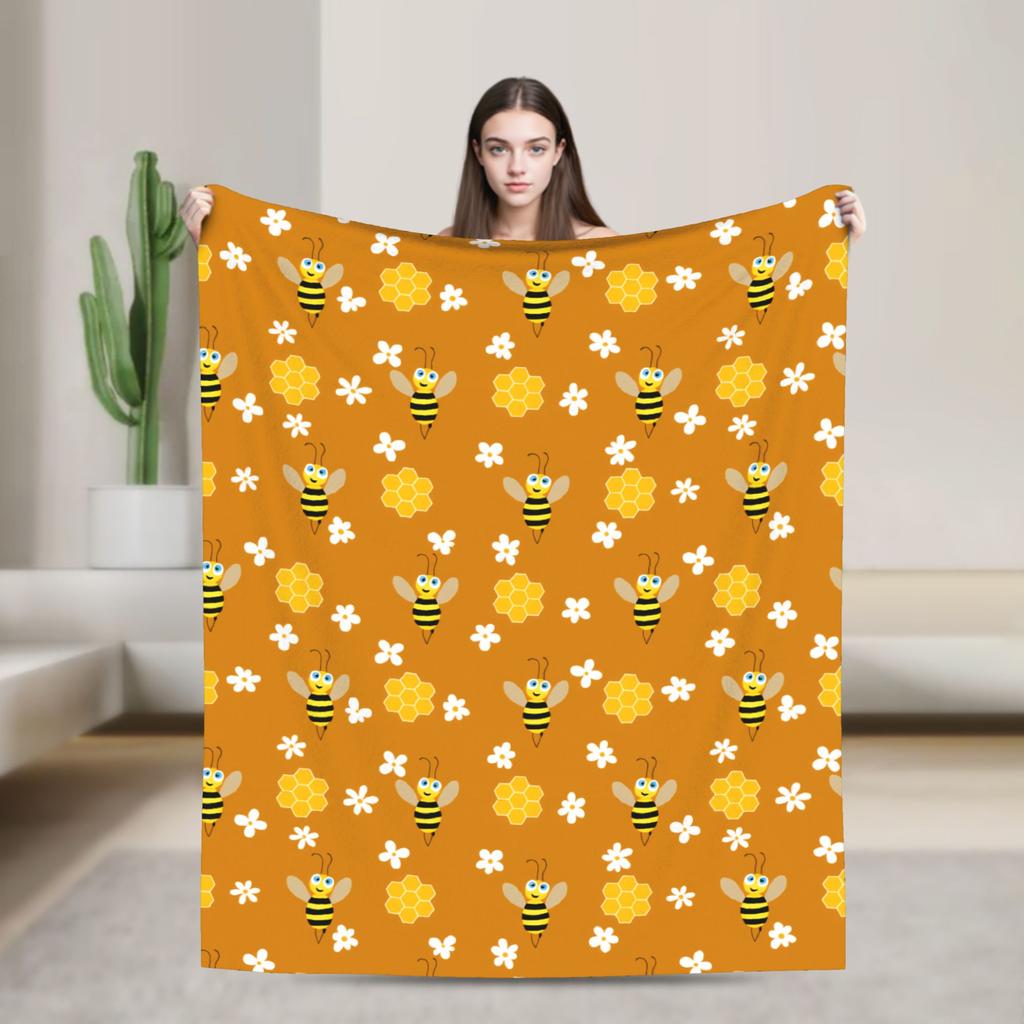 Bee in honeycomb and flowers Flannel Blankets  Soft Throw Blanket for Bedroom Camping Street Trend Bedspread Sofa Bed Cover