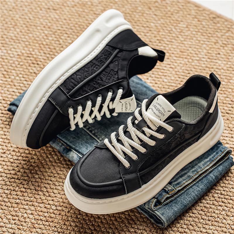 New Men's Classic Four Seasons Fashion Low Top Skateboarding Shoes Comfortable Soft Sole Sneakers
