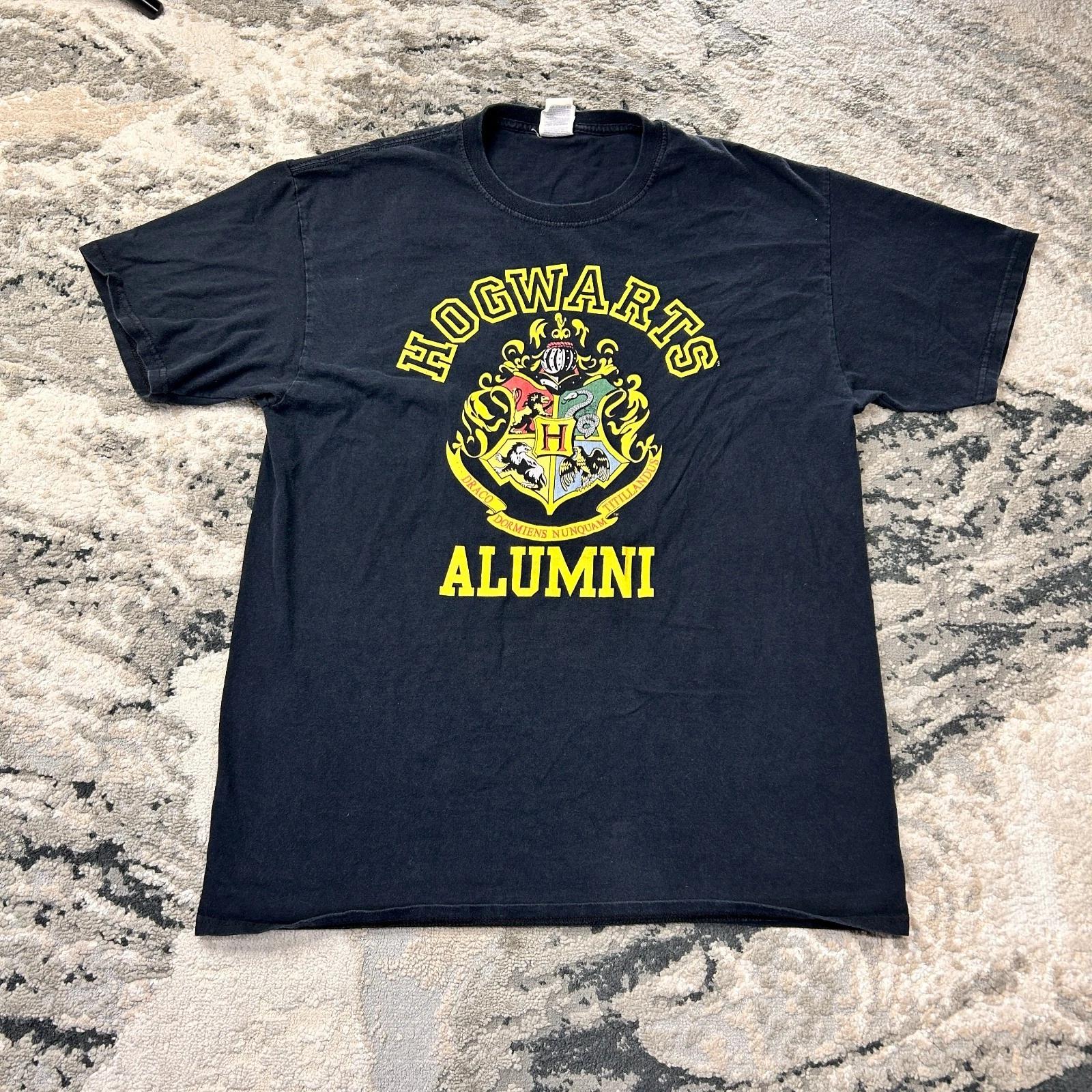 Vintage Jerzees 2001 Rare T Shirt Men Large Black Hogwarts Alumni Harry Potter 2XL