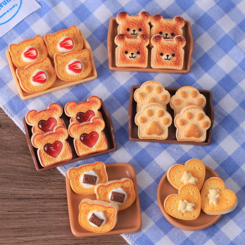 Miniature Dollhouse Caramel Toast Bread Heart Bear Resin Food Display