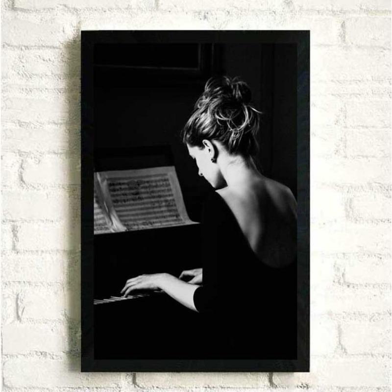 Piano Blanco y Negro con Flores Animal Perro Gato Mascota Música Pintura en Lienzo Pósteres e Impresiones Arte de Pared Imagen de Mujer Decoración para el Hogar