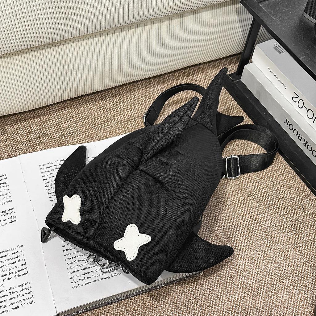 Schoolbag creative cartoon small backpack Korean version tide ins shark backpack boys and girls personality student schoolbag funny bag