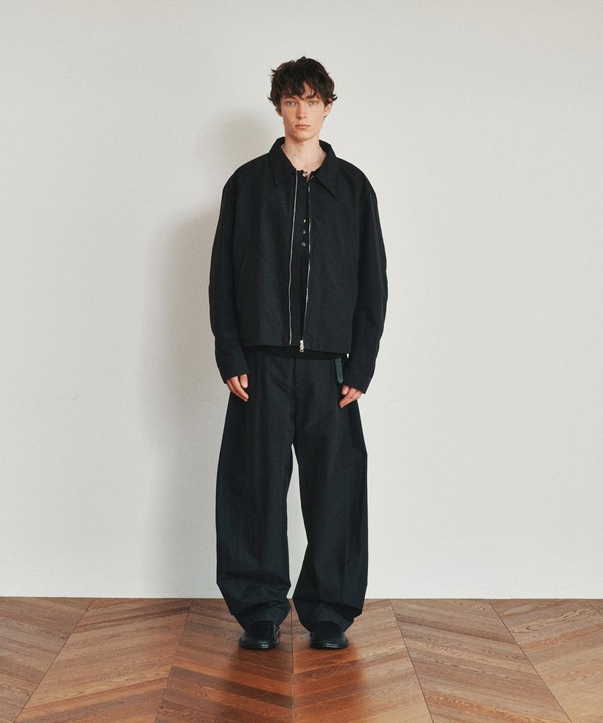 Hoite Rustle Strap Curve Pants (Black)