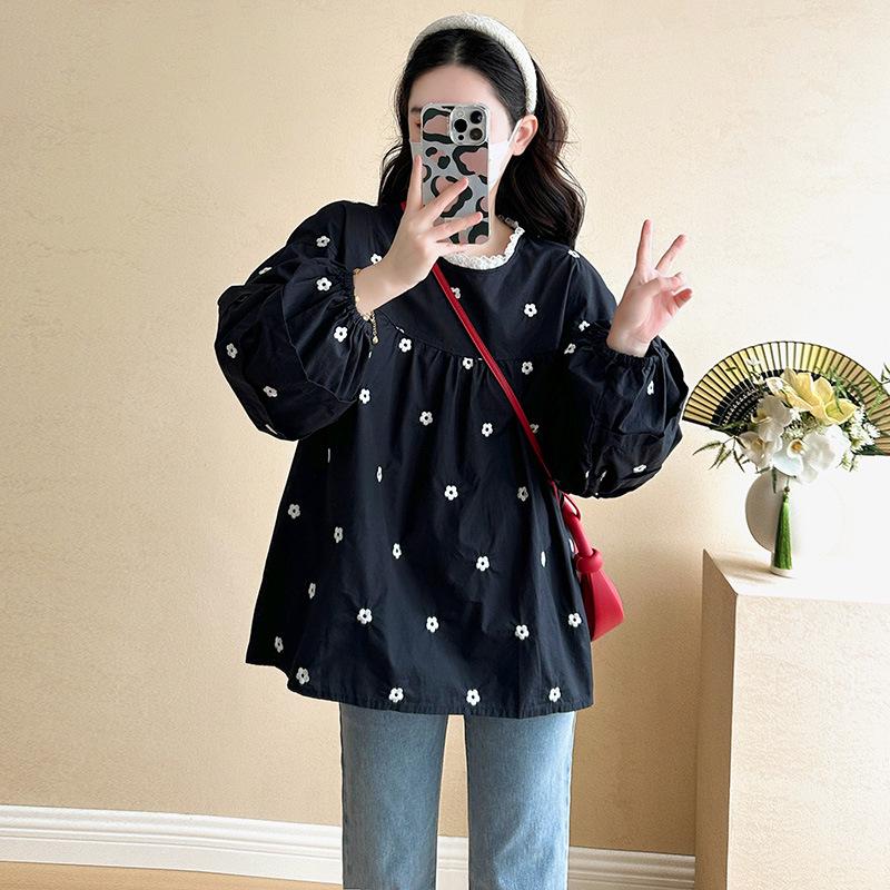 2026 Autumn Korean Embroidered Loose Maternity Shirt XL
