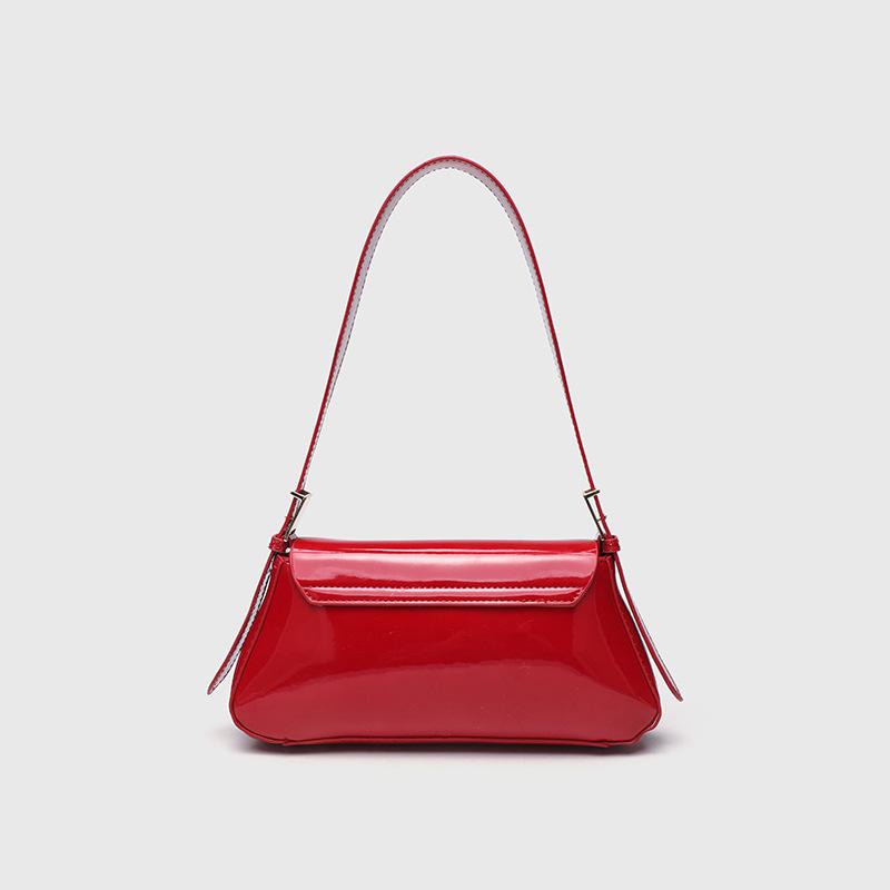 New Women's Bag Spring Fashion Versatile Black Belt Buckle Flip Minimalist Retro Shoulder Underarm Bag