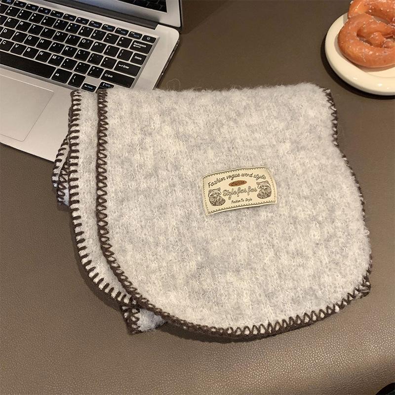 New Style Knitted Contrasting Edged Scarf for Women High End Retro Thickened and Warm Korean Version All Match Scarf for Winter